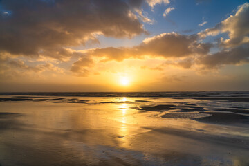 Obraz premium Blackpool beach at sunset in England, United Kingdom