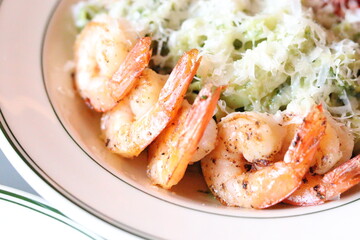 grilled shrimp with lemon and parsley