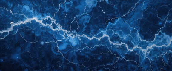 Naklejka premium Abstract blue lightning-like pattern with a textured background.