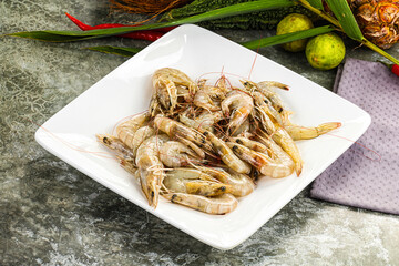 Raw fresh prawn for cooking