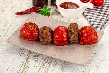 Turkish cuisine - Domatesli Kebab with tomato