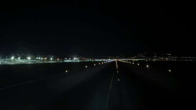 An unique pilot&rsquo;s perspective FPV in a night real time landing at Nice airport (France), reorded from a jet cockpit. 4K