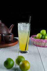 lime ice on table