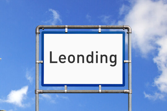 Ortseinfahrt, Schild, Leonding, &Ouml;sterreich