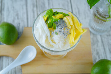 Fruit soup