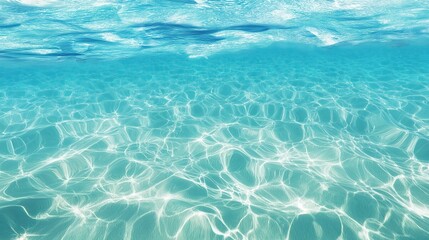 Obraz premium The water is clear and blue