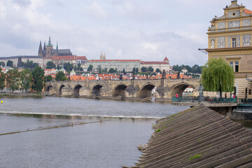 Obraz premium View on Charles Bridge. Prague, Czech republic, the old bridge and the river Vltava in the centre of the.