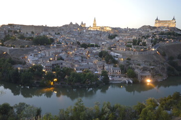 Obraz premium Entardecer na cidade de Toledo na Espanha