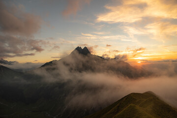 Sonnenuntergang im Oytal