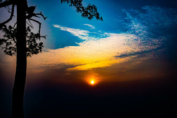 朝日を臨む(タイ)