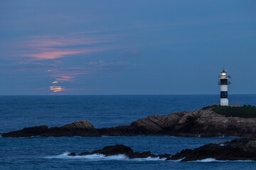 First full moon of the year 2025, the wolf moon!...I can still hear the howls!