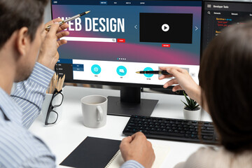 Website design software provide brisk template for online retail business and e-commerce