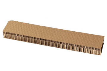 Shock-proof cardboard protects the product from breakage and damage.
