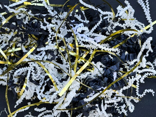 Decorative Iridescent Metallic and Crinkled Paper Strips for Packaging