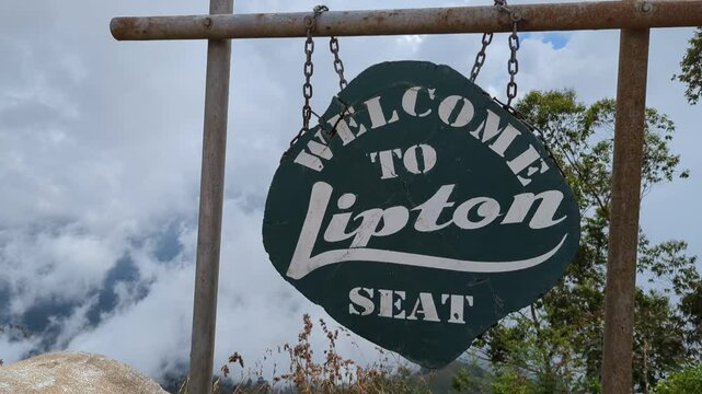 Lipton's Seat in Haputale, Sri Lanka: Breathtaking Sky View Over James Lipton's Tea Plantations, Travel Destination