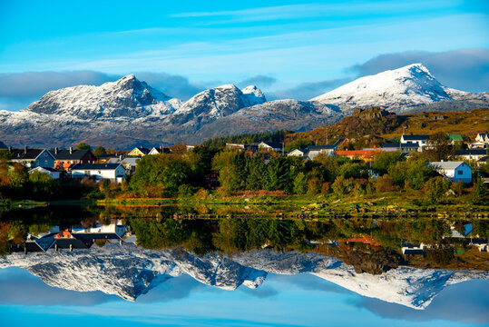 Haldsvagen Lake in Leknes - Norway