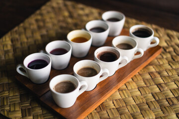 飲み物の飲み比べ