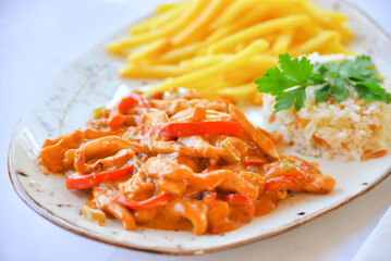 pasta with tomato sauce