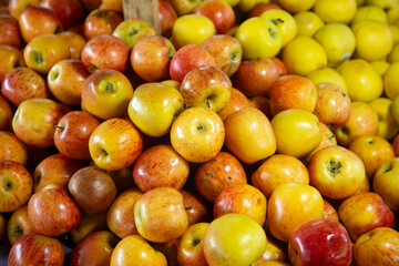 Fresh apple stall at the Abastos market in Oaxaca, Mexico.