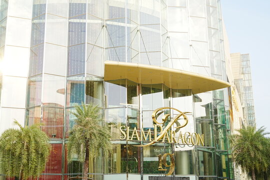 Siam Paragon shopping mall in Bangkok, Thailand - タイ バンコク ショッピングモール サイアムパラゴン
