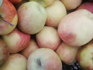Red delicious apples background