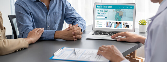 Health insurance web site brisk registration system for easy form filling