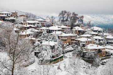 Palios Panteleimonas is a traditional settlement built on the slopes of Mount Olympus at an altitude of 500m.