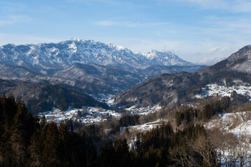 信州鬼無里集落と戸隠連峰