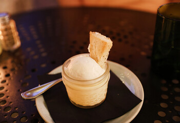 restaurant ice cream