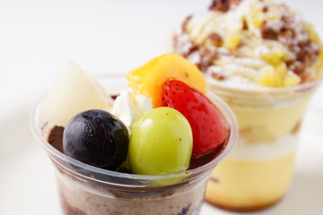 フルーツカップケーキ