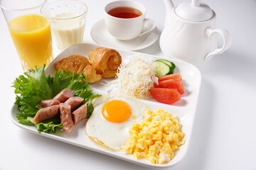 朝食バイキング