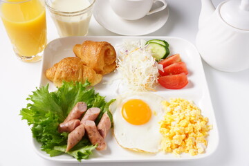 朝食バイキング