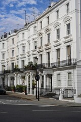 Fototapeta premium London, elegant cream colored stucco townhouses.