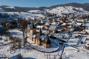 Cerkiew św. Dymitra w Szczawniku, zima.  © Maciej G. Szling
