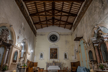 Isernia, Molise. Church of Santa Chiara 281024
