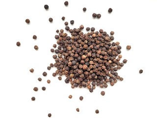 A little bit of aromatic, dark pepper seeds.