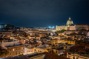 Fototapeta premium HDR Aufnahme von Rom bei Nacht