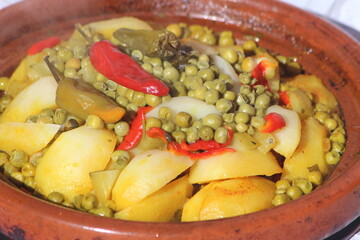Moroccan tajine with potato and peas