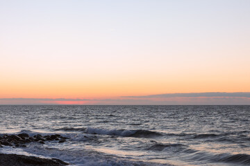 Meeres Foto mit Wellen, Textfreiraum oben