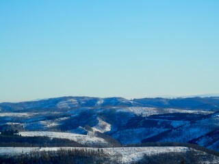 Fototapeta premium Eine Wanderung von Sieber bei Herzberg zu Hanskühnenburg (Auf dem Acker)