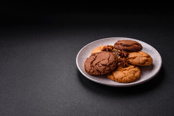 Sweet round crispy chocolate chip cookies
