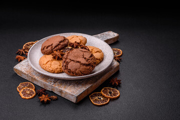 Sweet round crispy chocolate chip cookies