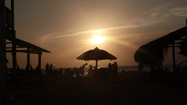 Atardecer en el mar caribe CONTRALUZ