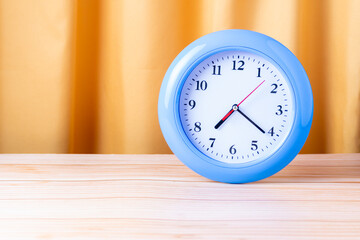 Support place with copy space and a clock.