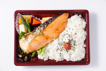 鮭弁当