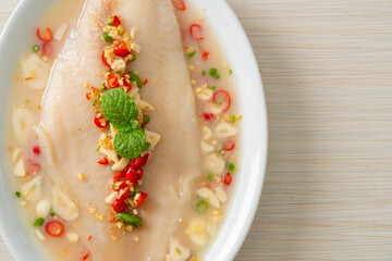 Steamed Fish in Spicy Lemon Sauce