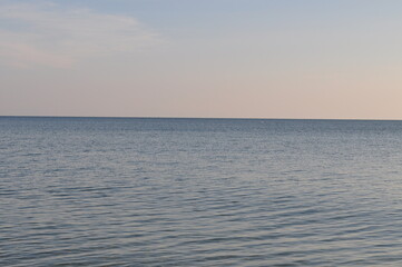 Fototapeta premium The sea and morning sky are beautiful.