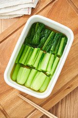 シンプルで健康的な小松菜のお浸し – 和食の定番副菜