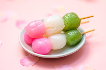 お花見の三色団子