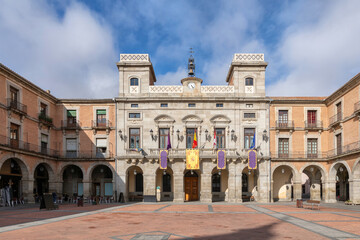 Obraz premium Avila, Spain. View of central market square (Plaza Mercado Chico) with historic building of Town Hall
